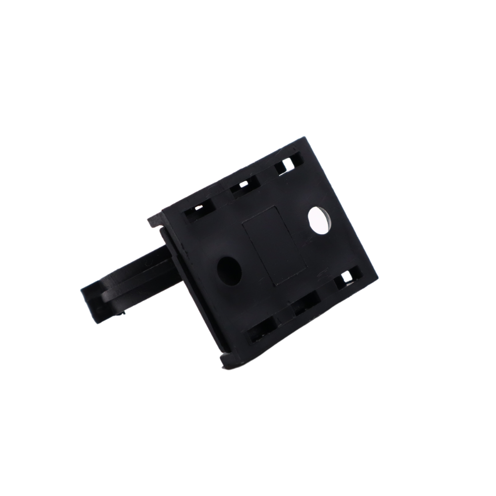 Plinth Clip, čierna